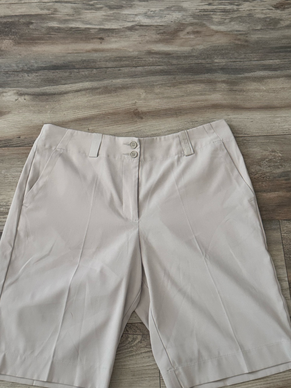 Nike Golf Fit Dry women's beige shorts size 8